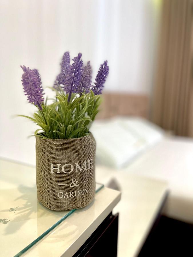 Queen'S Luxury Apartments Lake Τίρανα Εξωτερικό φωτογραφία