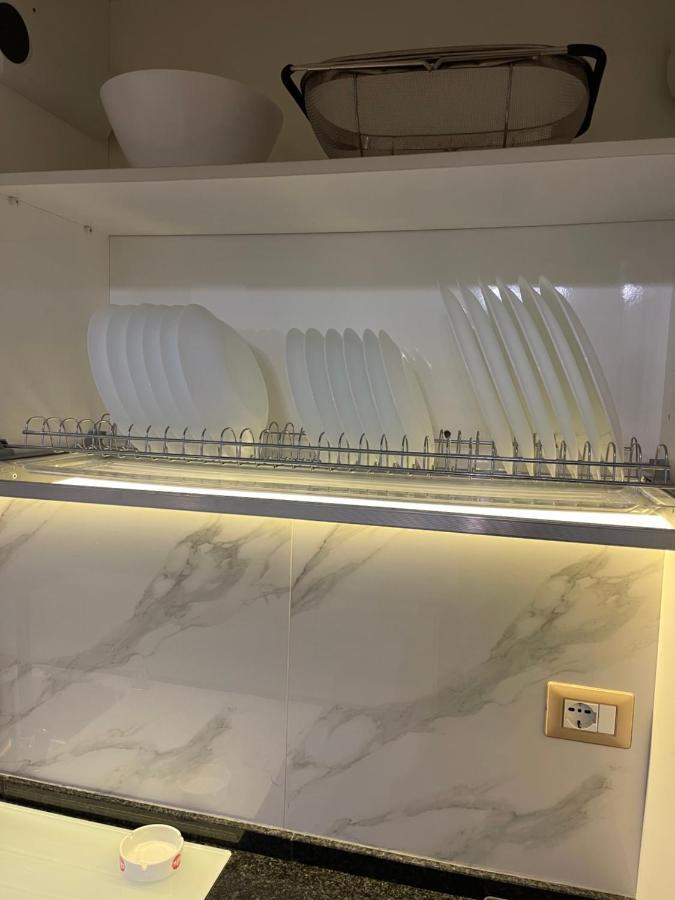 Queen'S Luxury Apartments Lake Τίρανα Εξωτερικό φωτογραφία